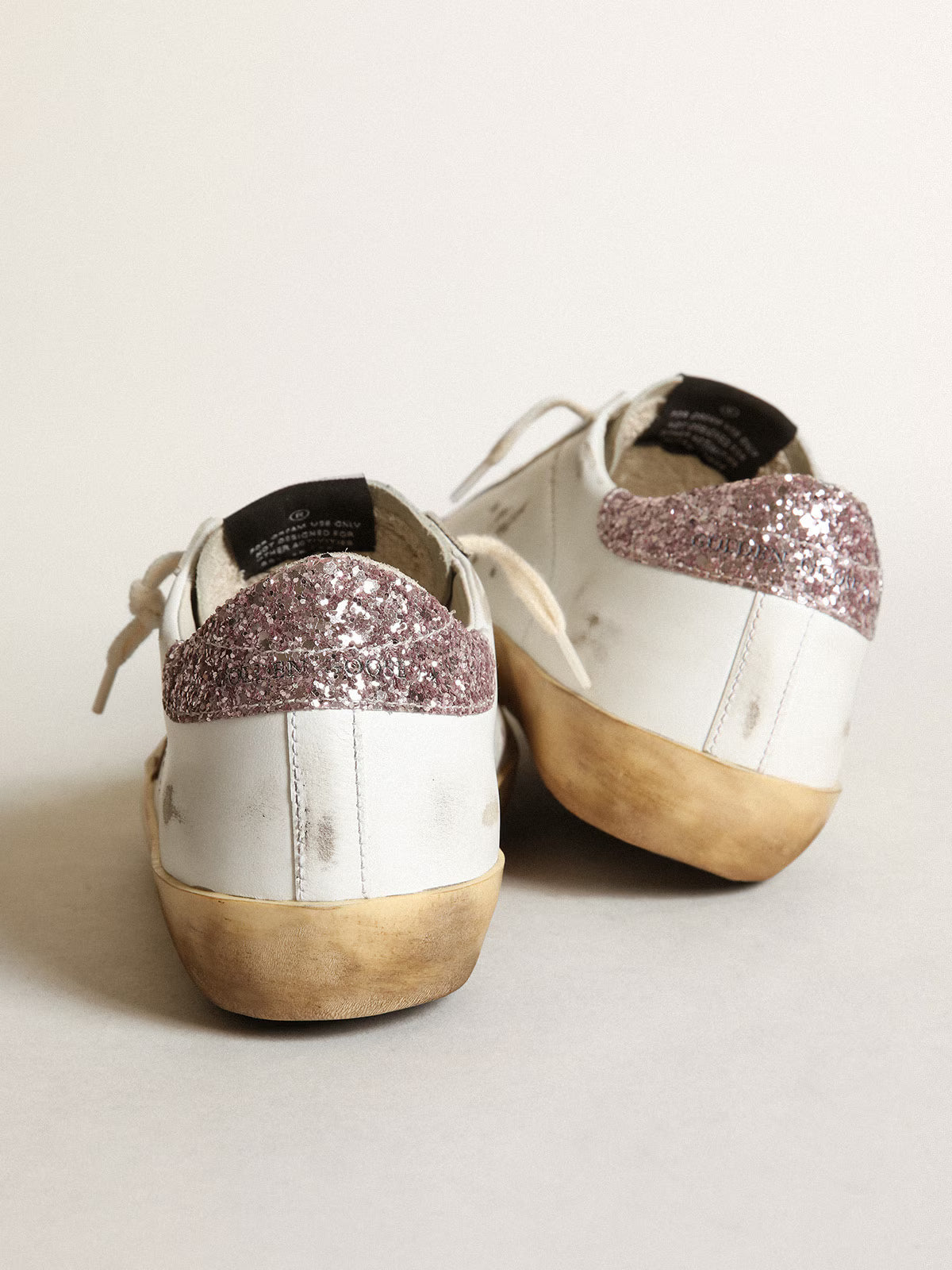 Super-Star avec étoile couleur cuir et contrefort pailleté rose